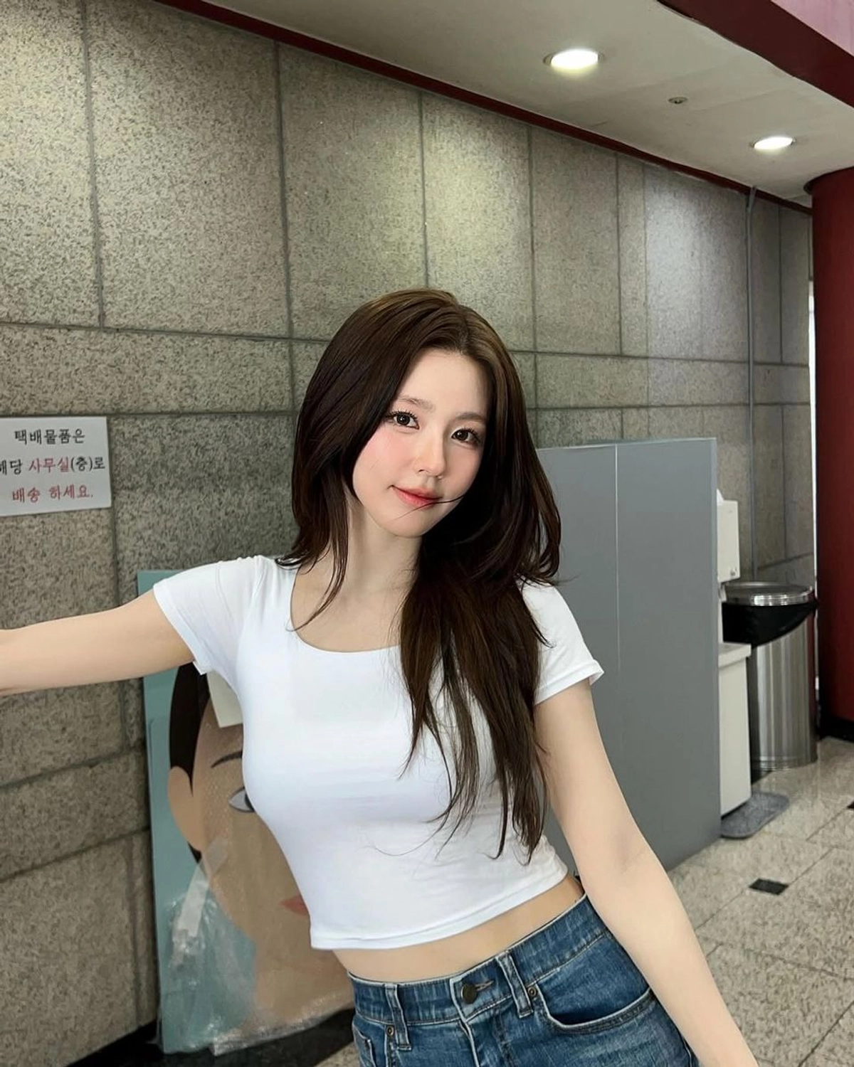 미연, 화이트 크롭탑 청량미