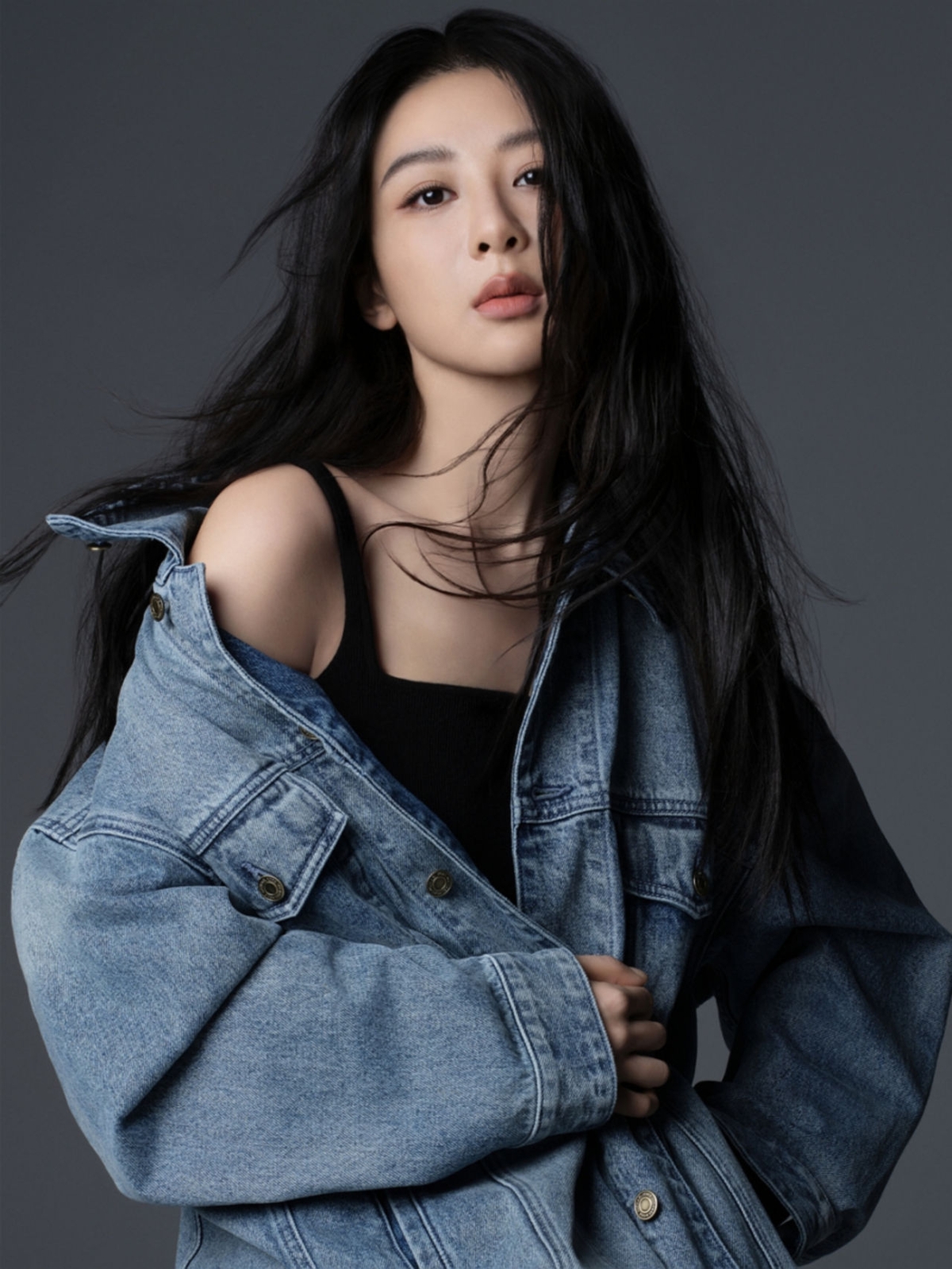 마이클 코어스, 현대적 매력 발산 양쯔 앰버서더로 발탁