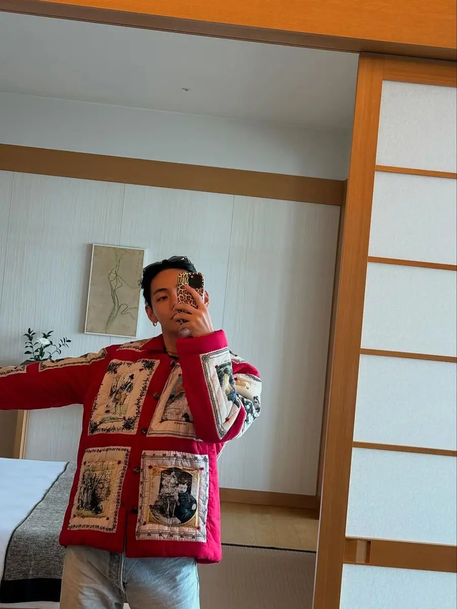 레오파드부터 빈티지 퀼팅 재킷까지, 패션도 ‘뷔스러움’